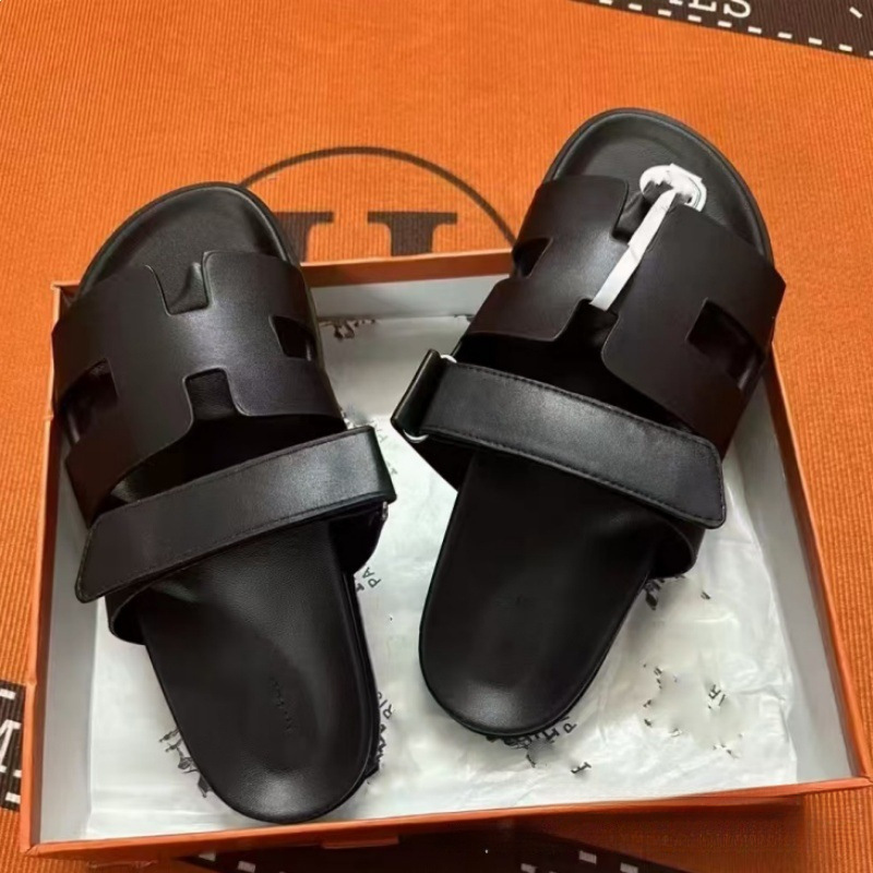 Qoyun dərisi teksturalı unisex ev başmağı