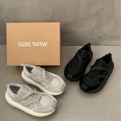 SGIRL TWTW超厚い底のお父さんの靴は2025年の春の新型の小さい背が高くなって、ビスケットの靴のタイヤの靴のファッションを高めます。