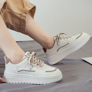 2024 autumn and winter new all-match casual thick-soled small white women's shoes popular Korean autumn father board shoes white shoes