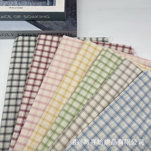 ɫ��С���¸�������Ů�b�����r�����e���������B��ȹ��ɫ����Ⱦ��