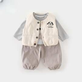 新款秋季裤子婴幼儿三件套衣服宝宝马甲男打底衫2026男童套装秋装