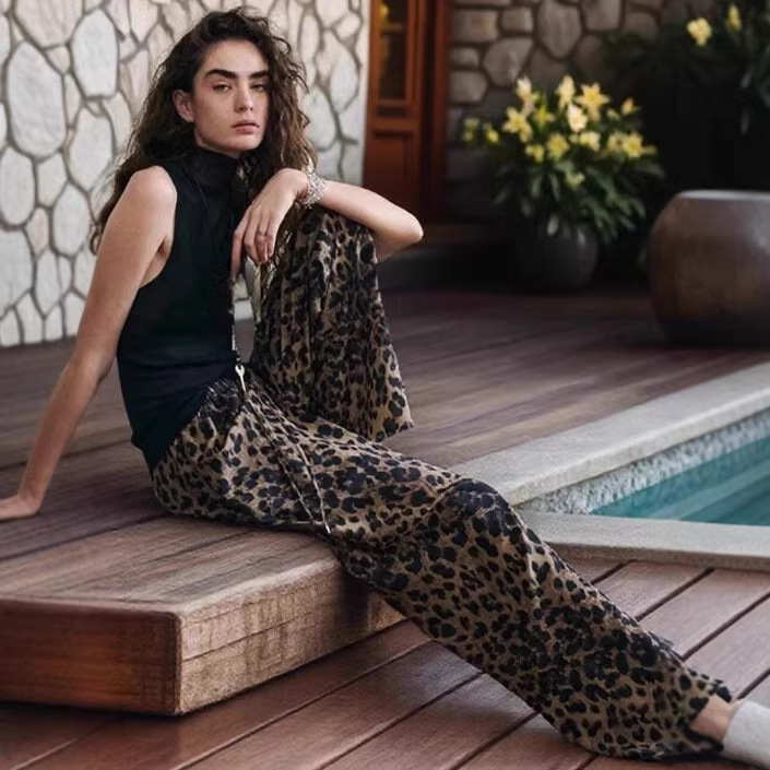 Jomi Fashionable Pants 14mm Silk Crepe De Chine Mulberry Silk Flowy Leopard Print Shorts Air Pants Wide-Leg Pants Long Pants Jomi Fashionable Pants 14mm Silk Crepe De Chine Mulberry Silk Flowy Leopard Print Shorts Air Pants Wide-Leg Pants Long Pants