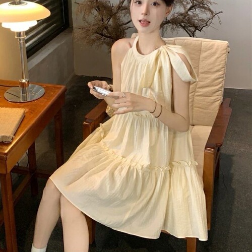 French sleeveless V-neck dress for women, summer temperament sweet princess cake dress, petite strap doll short skirt