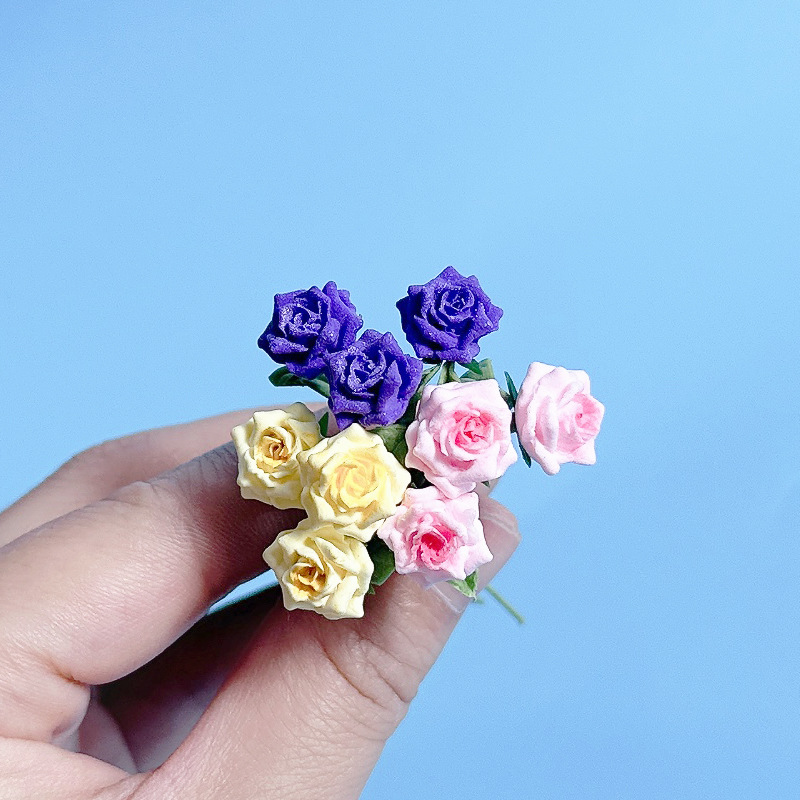Dollhouse decoration miniature flower model, miniature realistic flowers, clay handmade single-stem single-leaf small rose