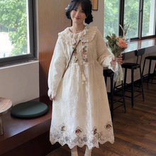 日系森女系复古蕾丝领甜美刺绣加厚娃娃连衣裙秋冬法式仙女长裙