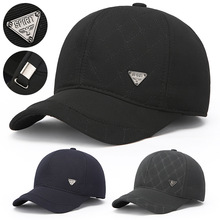 帽子中年男士保暖护耳鸭舌帽秋冬季户外出游中老年加厚棉帽棒球帽