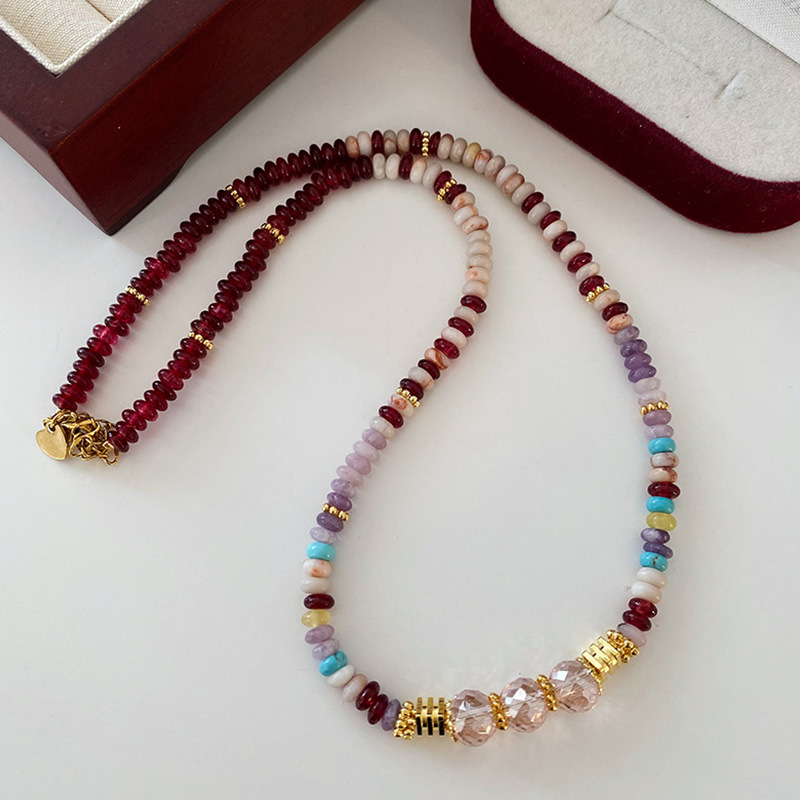 Collar con cuentas de ojo de tigre Maillard Cadena de suéter de otoño e invierno de alta calidad Acero de titanio Cadena de clavícula de piedra natural retro de lujo ligero