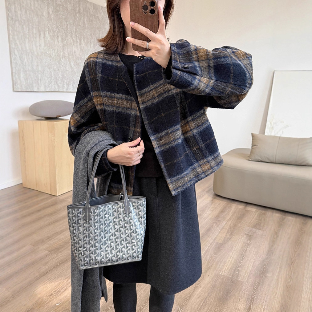 Keep It for Yourself! Jue Beautiful Plaid Suli Wool Outwear Round Neck Short Profile Hand-Sewn Double-Sided Wool Outwear for Women Autumn and Winter
