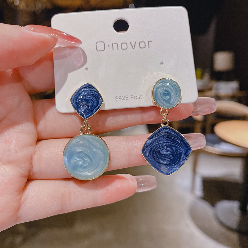 C405144812A9E92280F3054C90A2D2