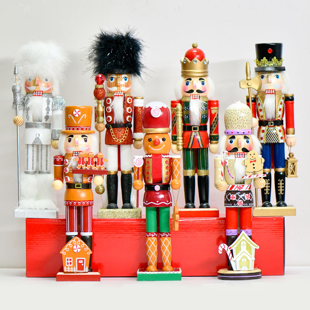Transfronterizos 35cm pan de jengibre hombre calendario chef nuez soldados decoraciones navideñas fábrica de muñecas de madera al por mayor