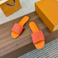 外国貿易クロスボーダー高品質ヨーロッパとアメリカの有名ブランド中東ロシアマレーシアドイツ金属バックル織りビーチサンダル