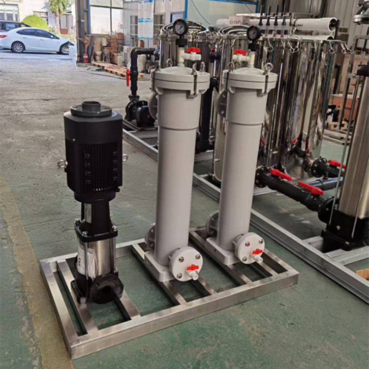 PP滤袋过滤器袋式过滤器黄泥过滤罐PP滤芯过滤器井水处理设备