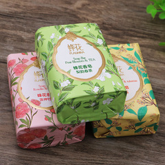 ハチの花の石鹸の精油の雰囲気の春のお茶の牡丹の白檀の石鹸は顔を洗って入浴します。