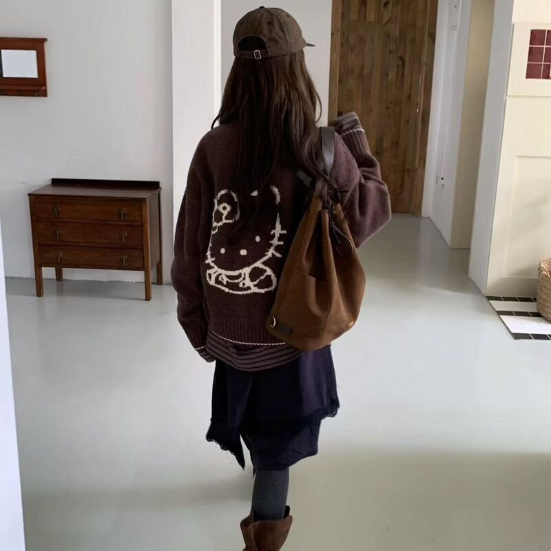 【Yang Rong Shijia】Korean-Style Retro Lazy Style Sweater Coat for Women with Cartoon Cat Jacquard Long-Sleeve Knitwear 【Yang Rong Shijia】Korean-Style Retro Lazy Style Sweater Coat for Women with Cartoon Cat Jacquard Long-Sleeve Knitwear