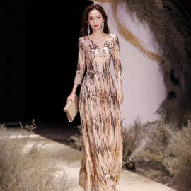 大码显瘦胖mm200斤气质女王宴会年会表演春季晚礼服新娘结婚敬酒