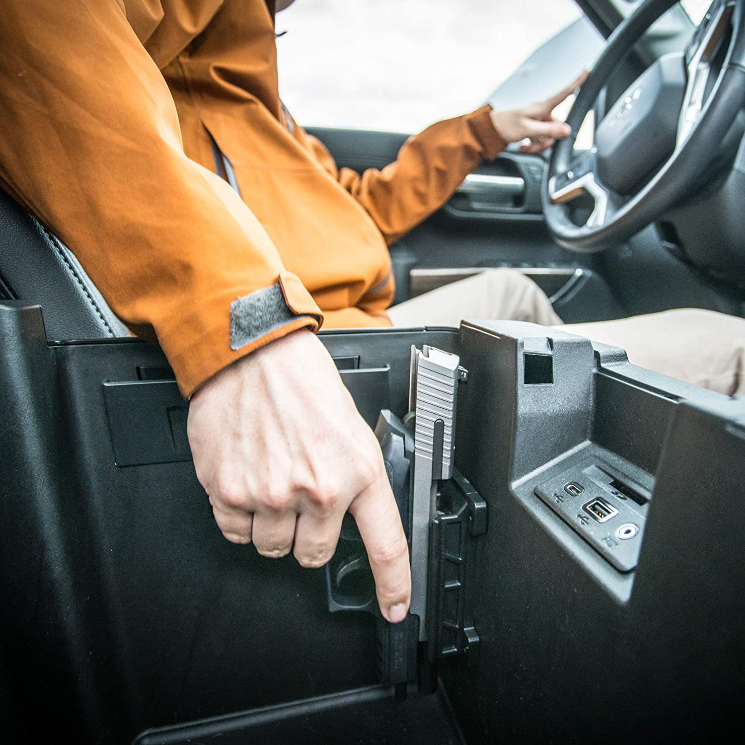 亚马逊跨境专供QuickDraw战术枪磁铁 隐藏式平顶手枪支架手枪磁铁阿里巴巴