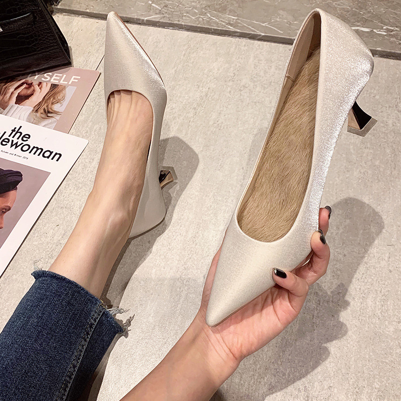 Eleganti décolleté donna a punta con tacco a spillo per ufficio_voghion.com
