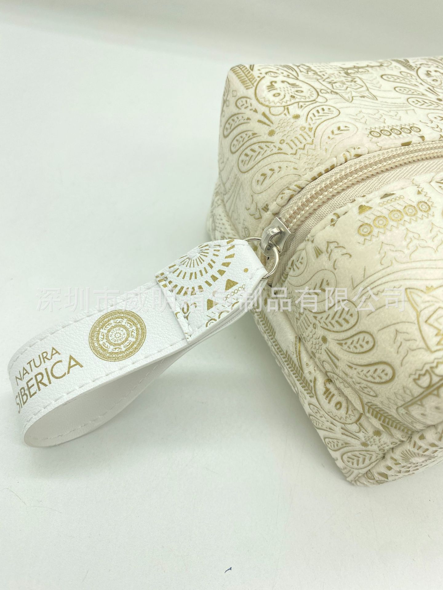 �����޲���ױ���๦�ܴ�����ͨ�û�ױ��ϴ�����ɰ�����ױ��