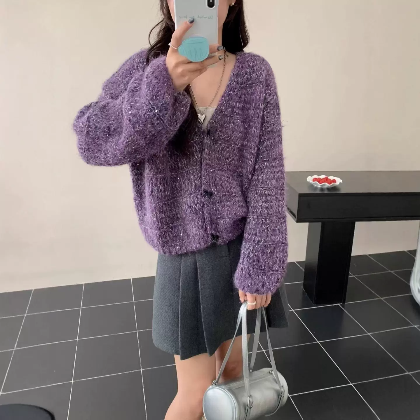 洋气彩纱紫色开衫毛衣女2025秋冬新款韩版宽松短款V领针织衫外穿