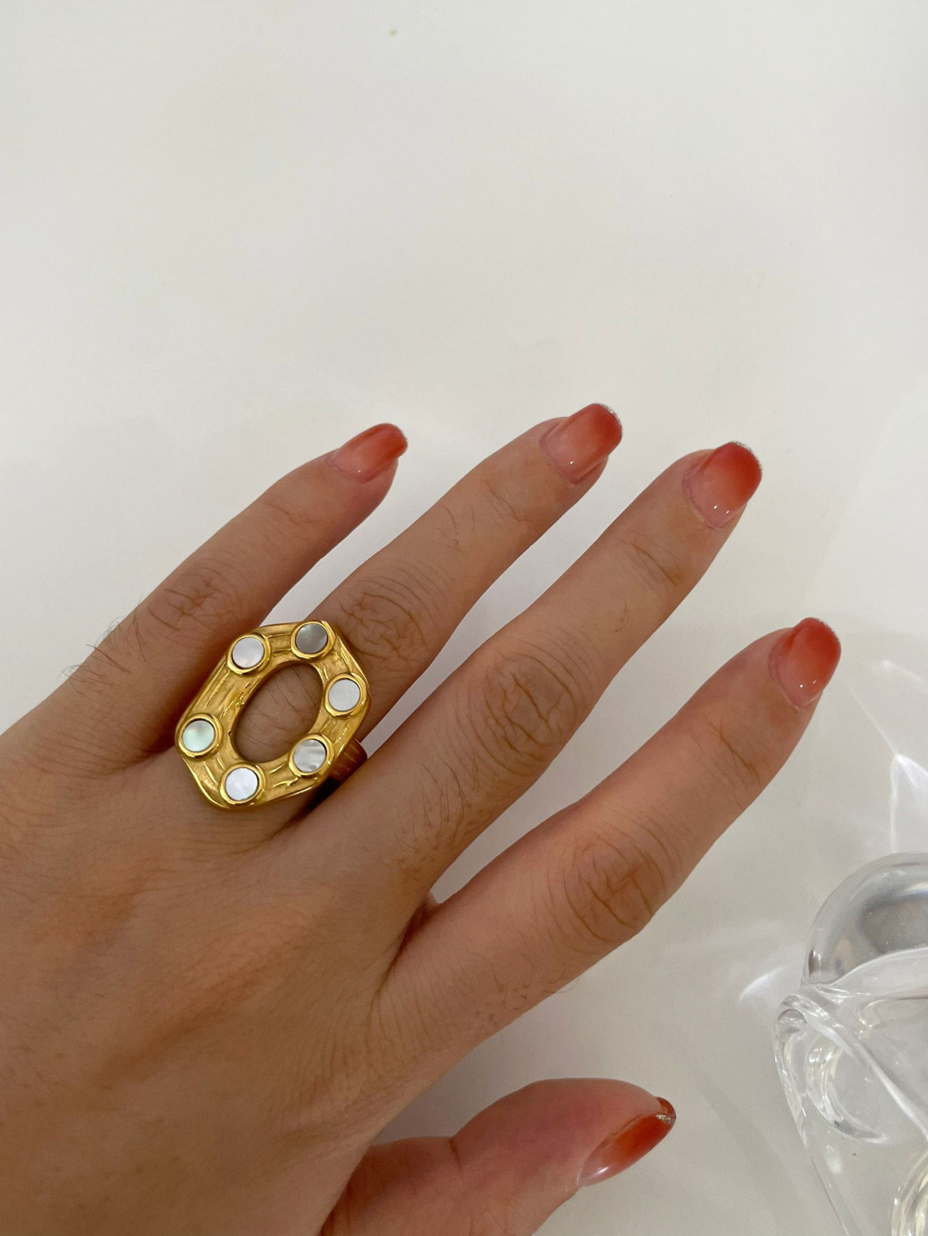 Daily Occasion 18K Gold Plated 316L Stainless Steel Shell Hexagon Waterproof Non Tarnish Surgical Steel Simple Style Rings For Women's