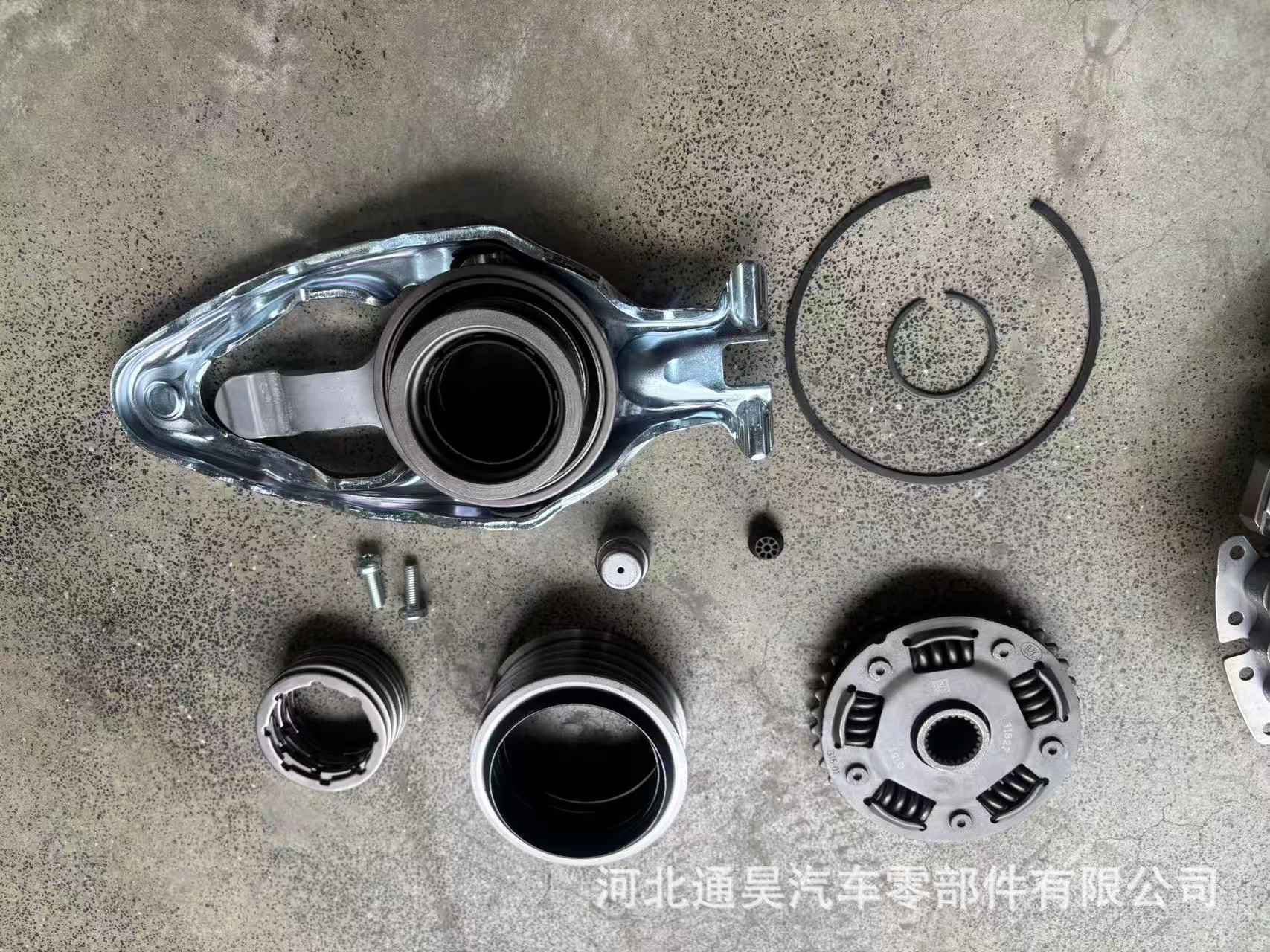 Dual-clutch assembly 602000600 automatic transmission clutch pressure plate kit cross-border auto parts export accessories