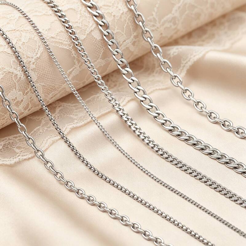 Cross-border stainless steel cross chain, polished chain, square wire chain, billboard hanging chain, bag chain, jewelry accessories, fine chain wholesale Cross-border stainless steel cross chain, polished chain, square wire chain, billboard hanging chain, bag chain, jewelry accessories, fine chain wholesale