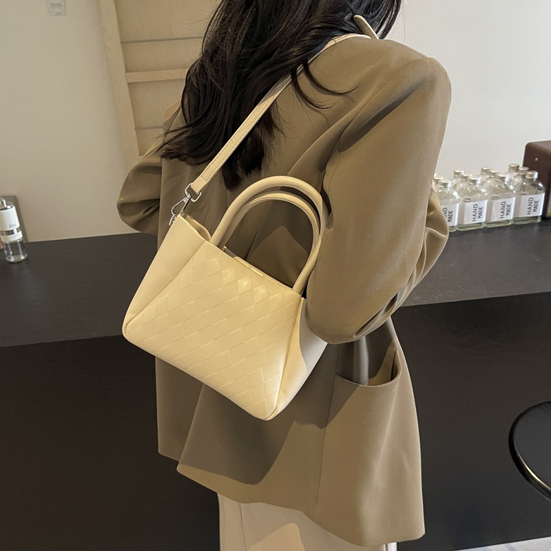 Diseño de moda, bolso de mano universal, bolso de mano para mujeres 2024, nuevo bolso de transporte de viaje, bolso de cubo de agua, bolso de cuadrícula de diamond.