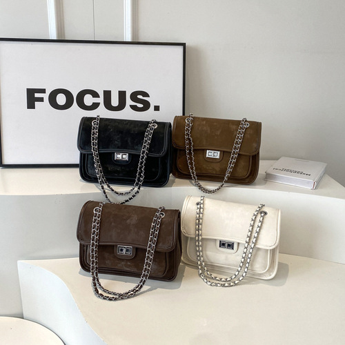 Autumn and winter new fashionable cross-body bag, popular shoulder bag, chain bag, small square bag