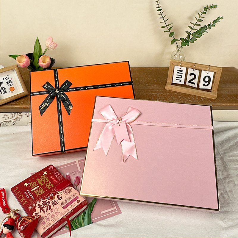 Caja de regalo de título de oro en stock Caja de regalo de exámenes de ingreso a la universidad Temporada de graduación Caja de regalo de estudiantes Caja de regalo roja vacía