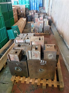 长期上门回收各类废旧二手模具，塑胶模、冲压模、铸造模具