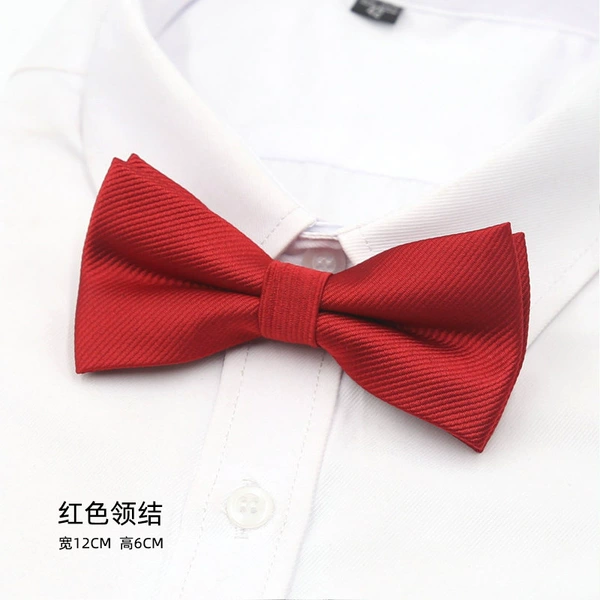 Red bow tie