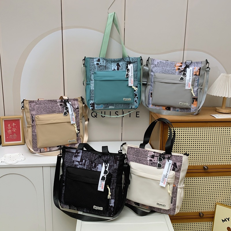 새로운 학생 SCHOOLBAG 대용량 크로스 바디 백 학생 가방 틈새 패션 어깨 가방 남성 캐주얼 가방