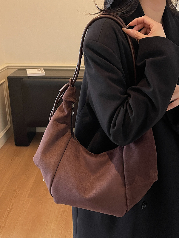 简约复古麂皮绒包包女2025新款休闲百搭斜挎包通勤百搭单肩腋下包|undefined