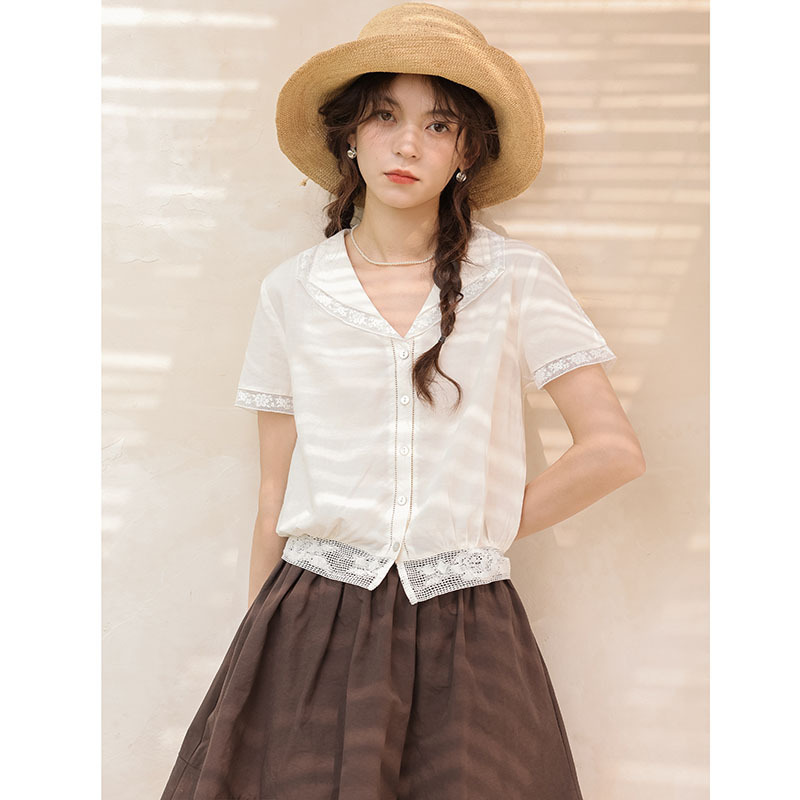 2026 Summer New French-Style Artistic Petite Suit Collar Lace-Trimmed Short-Sleeve Shirt for Women