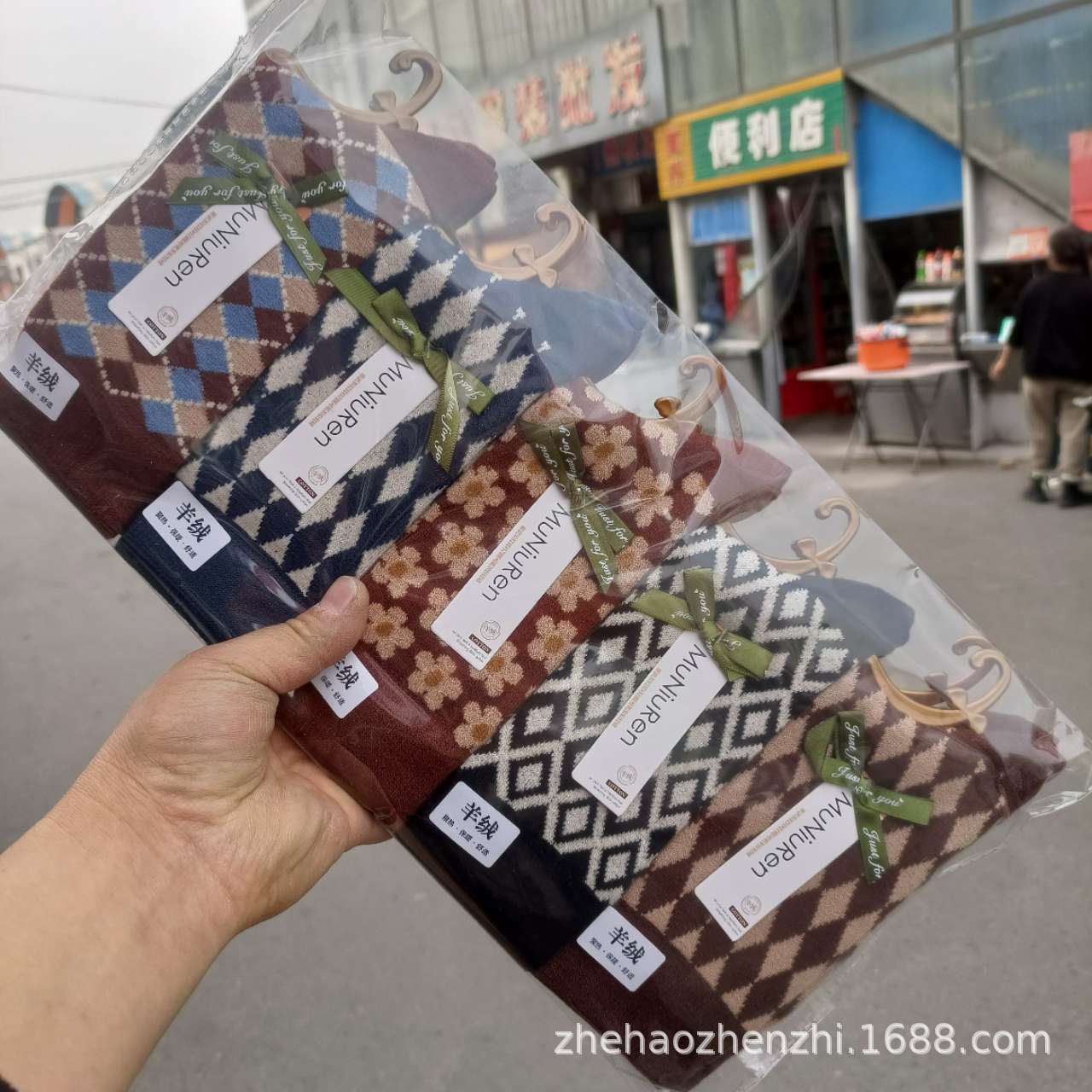 7654de28cf9f7fb36506135428799b