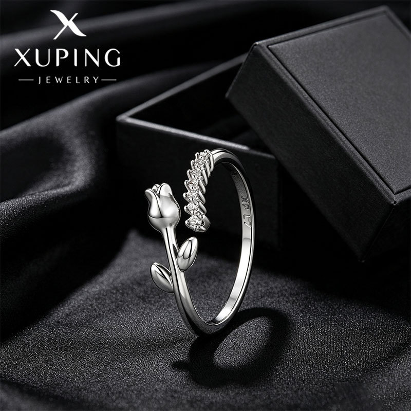 Xuping lujoso diseño ligero anillo de diamante de aleación de apertura de alta calidad anillo de moda personalidad anillo de novia