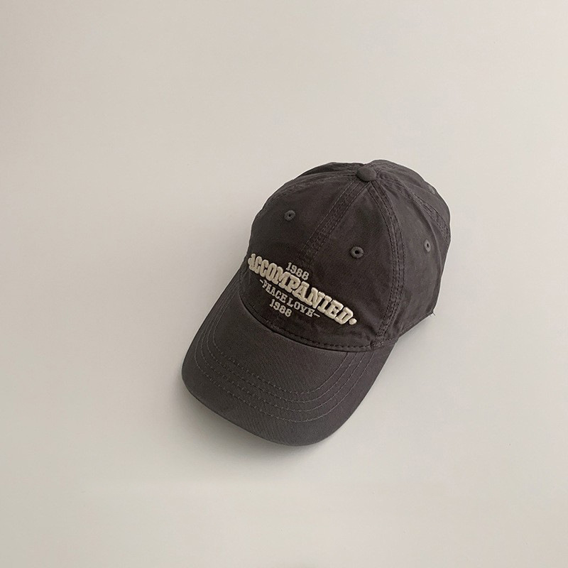 ins sombrero infantil de letras coreanas primavera y otoño sombrero de pato a prueba de viento sombrero de béisbol de viaje de bebés para hombres y mujeres