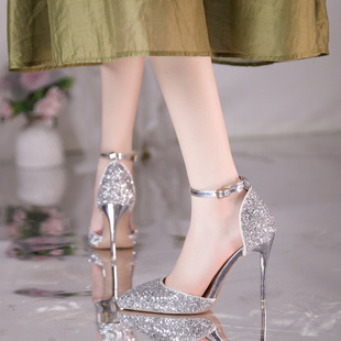 One-Line Toe Cap, Anti-Falling, Low-Heeled Soft Leather Sandals for Women, Pointed Toe, Shallow Mouth, Empty Back Flats, 2025 Summer New Style