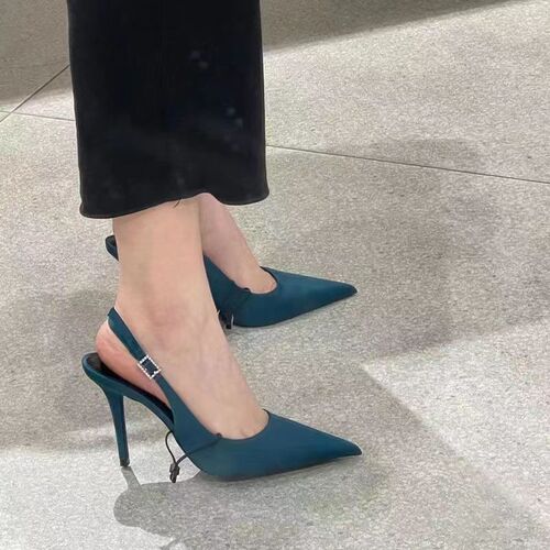 Elegant European and American Summer Plus-Size New Stilettos with Solid Color Pointed-Toe, Backless Strap, and Solid Color Fashion High Heels