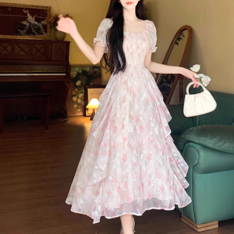 Plus-Size French-Style Gentle Fairy Floral Square-Neck Dress for Women, Summer Slimming Waist-Cinching Elegant Long Dress