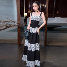 欧美风2024夏季外贸澵款女装白色水溶花边拼黑色宴会礼服吊带长裙
