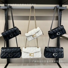 カルダモンの家quiltied tabby26菱の紋様の車の線は斜めに肩の脇にまたがります。