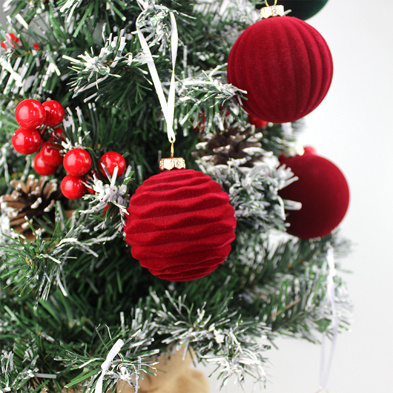 Nuevo árbol de Navidad decoraciones calabaza vino rojo y tinta verde Navidad floqued set exquisito set de bolas de Navidad
