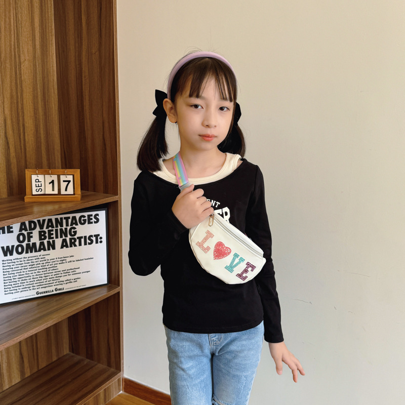 2025 nuevo bolso para niños letras de estilo extranjero, bolso de moda de sequillas para bebés, bolso de pecho popular coreano para niños y niñas