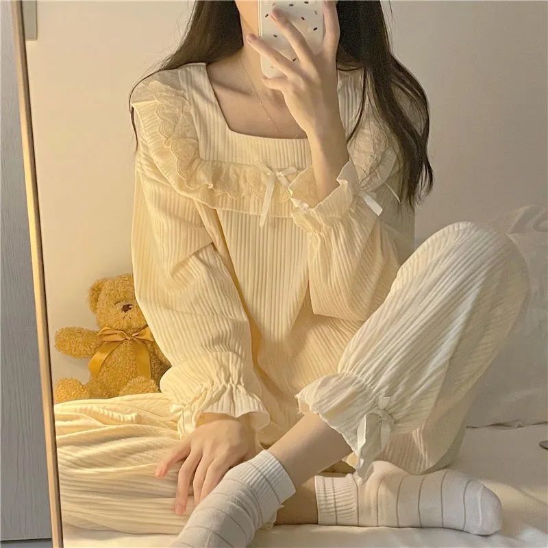 Leche fufu pijamas de manga larga ins estilo primavera y otoño estilo coreano estilo de corte dulce Otoño e Invierno ropa para el hogar pequeño libro rojo mismo estilo