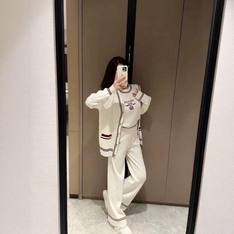 跨境2025年新款字母无袖套头针织上衣开衫外套休闲阔腿裤三件套女|undefined