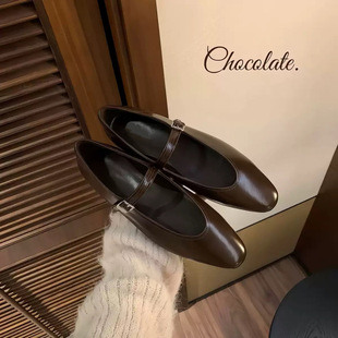 ��Ƥ��~���ы�ͬ����ƤV�ڬ�����ЬŮ�͹Ŝ\�ڰ���ƽ��Ь�ٴ��Ь