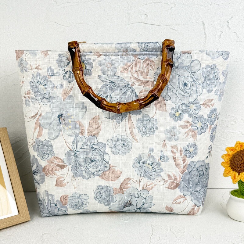 New Chinese-Style Retro Floral Hanfu Large-Capacity Cheongsam Trendy Bamboo Handle Tote Bag for Commuting New Chinese-Style Retro Floral Hanfu Large-Capacity Cheongsam Trendy Bamboo Handle Tote Bag for Commuting