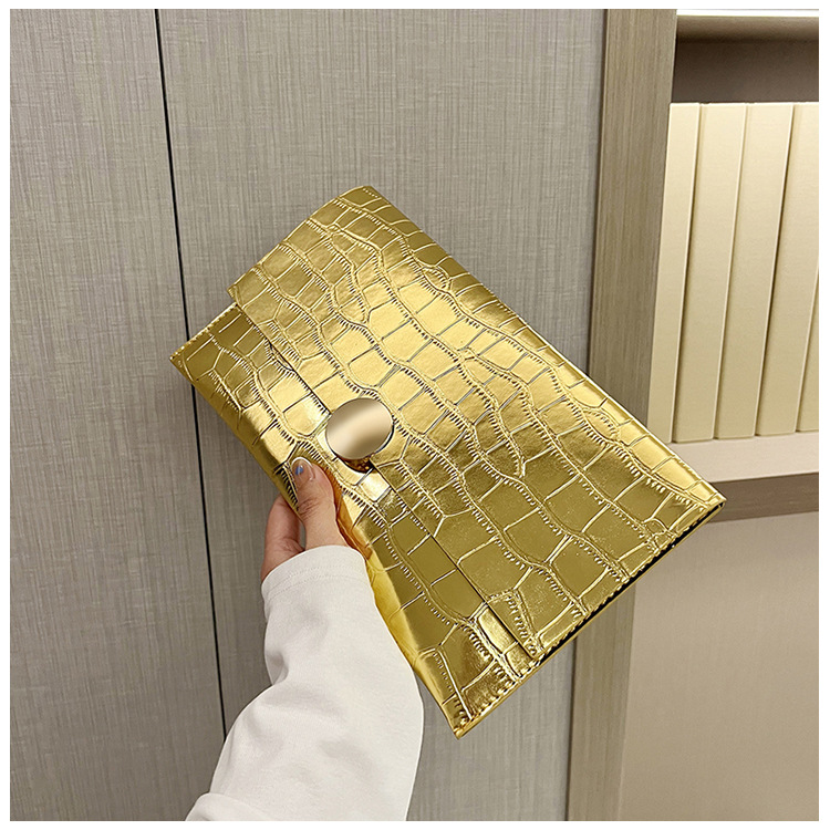 Gold Silver Black Pu Leather Solid Color Square Evening Bags display picture 2