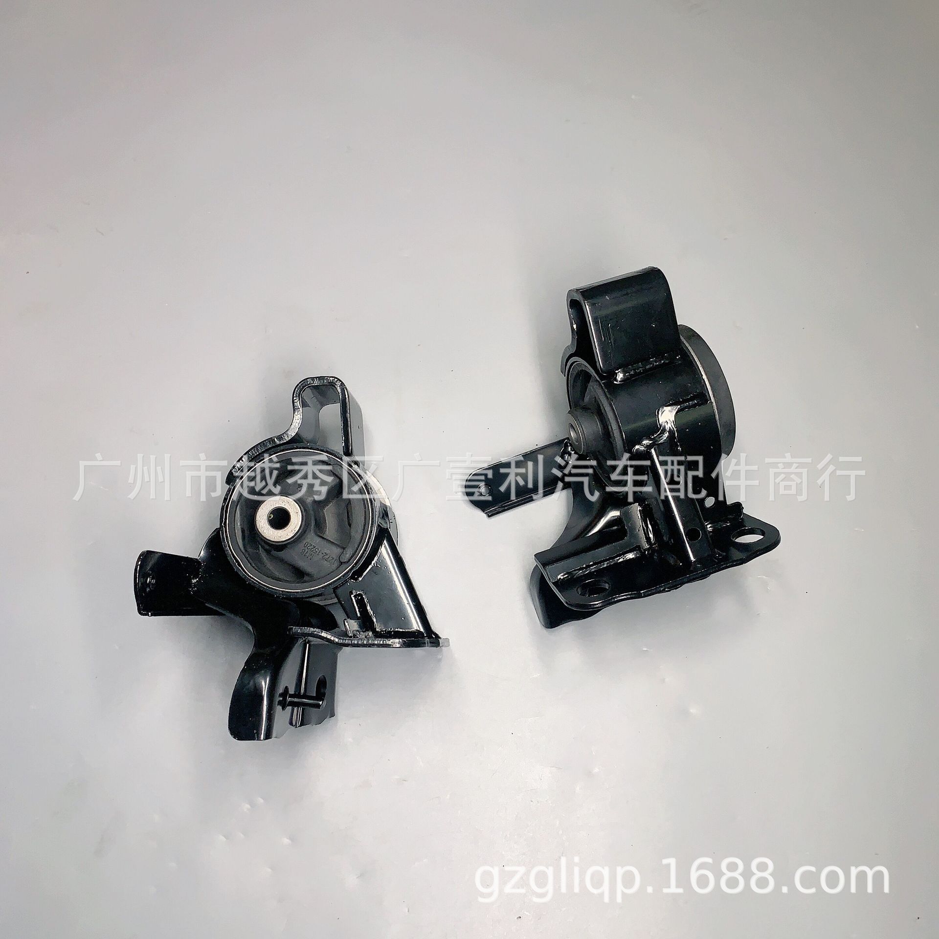 Suitable for 12372-15220 12372-0D030 12372-16430 AE100 left Machine foot glue